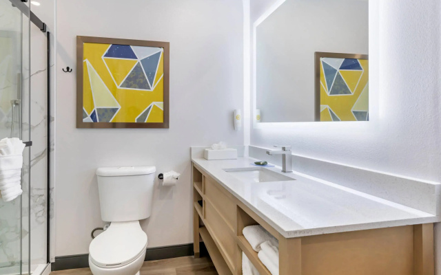 Double Suite