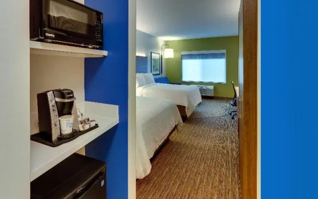 Quadruple Suite