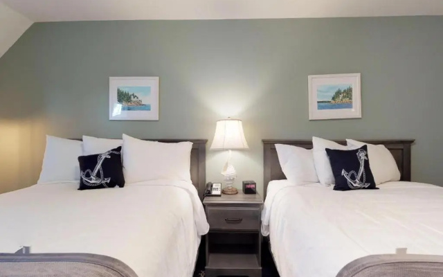 Deluxe Quadruple room