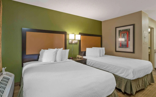 Quadruple Suite
