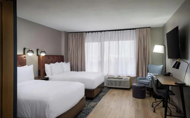 1 Bedroom Quadruple Suite