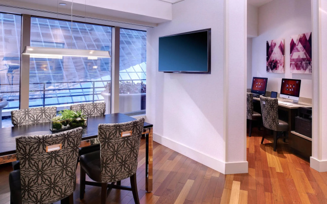 Club Suite with city view