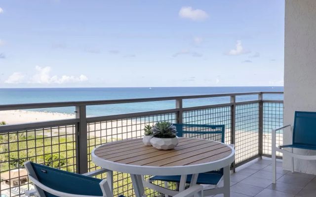 2 Bedrooms Villa with balcony