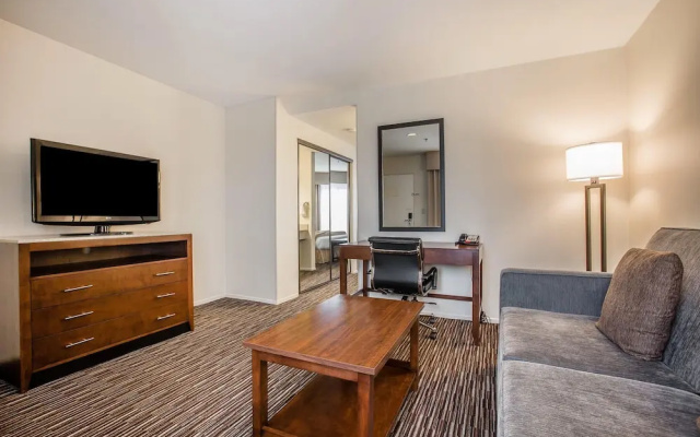 Double Suite with balcony and with ocean view