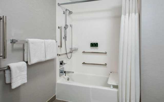 1 Bedroom Quadruple Suite