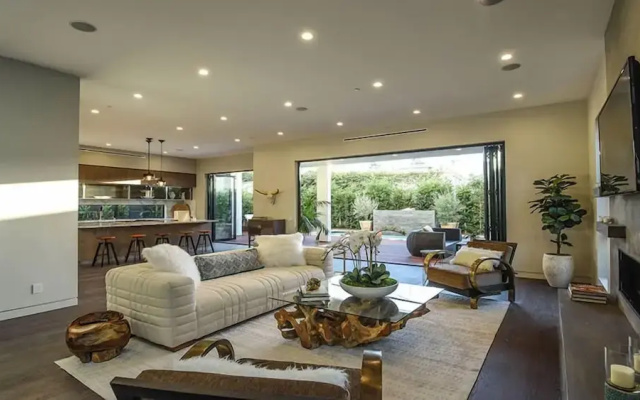 Luxury Villa