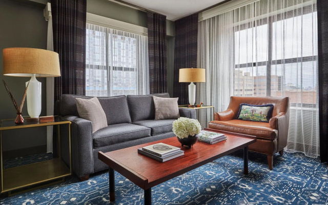 Double Suite
