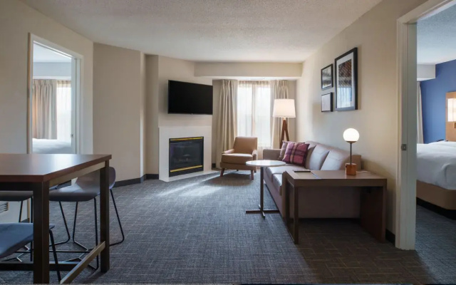 2 Bedrooms Suite