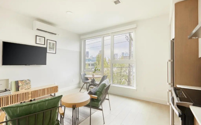 1 Bedroom Apartment
