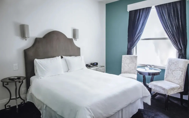 Economy room