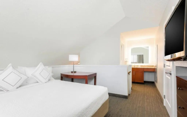 1 Bedroom Penthouse Suite