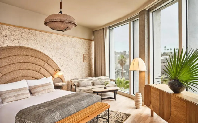 Deluxe Double Suite
