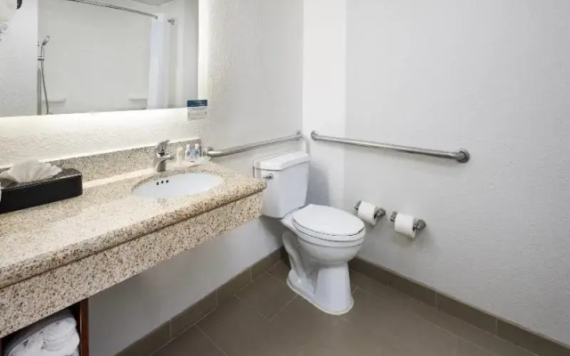 Quadruple Suite
