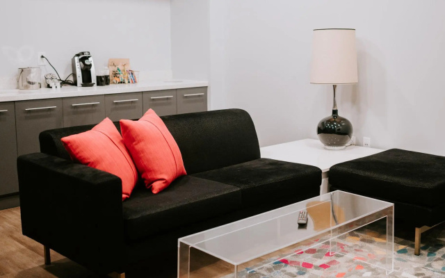 1 Bedroom Double Suite