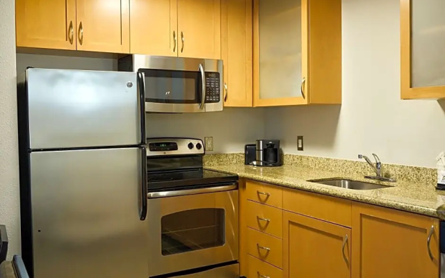 2 Bedrooms Quadruple Suite