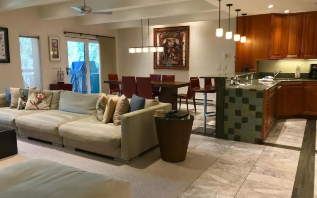 3 Bedrooms Luxury Apartment