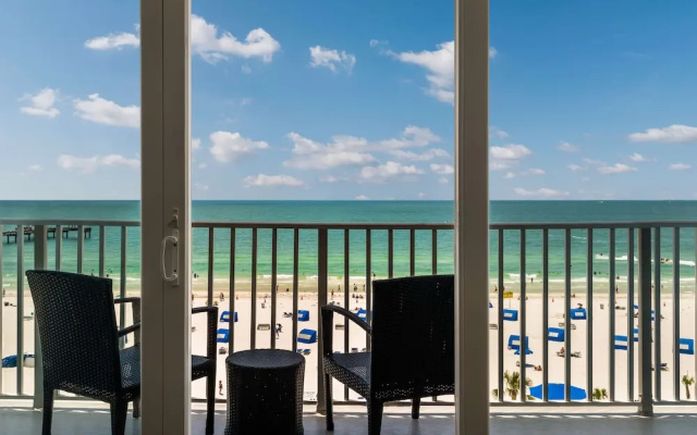 Double Junior Suite with balcony and with bay view