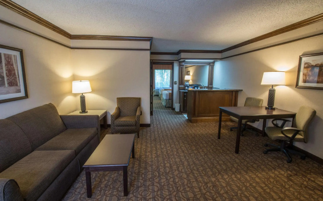 Double Suite