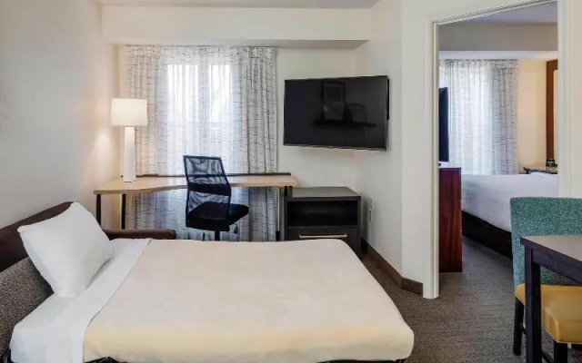 1 Bedroom Double Suite