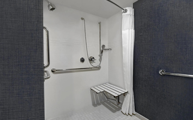 2 Bedrooms Suite