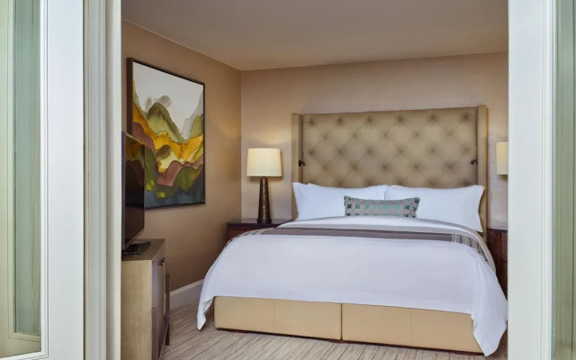 Grand Double Suite with village view