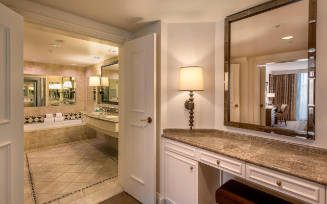 Grand Double Suite with balcony