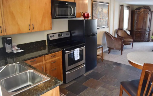 1 Bedroom Quadruple Suite