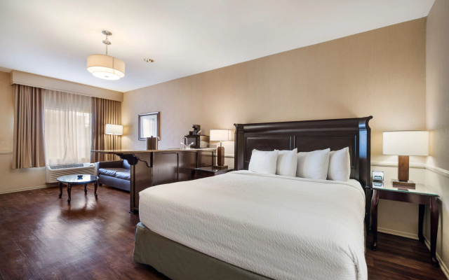 Double Suite