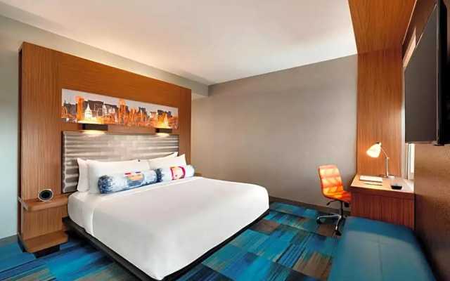 Aloft room