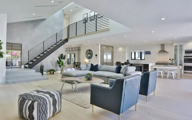 Luxury Villa