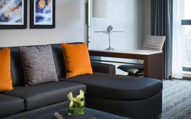 1 Bedroom Suite