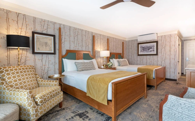 Standard Quadruple room with ocean view