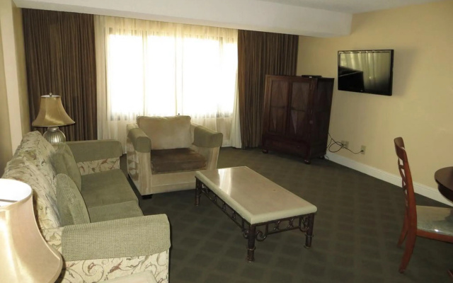 2 Bedrooms Suite