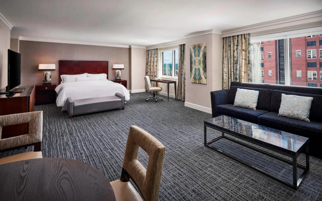 1 Bedroom Deluxe Double Suite