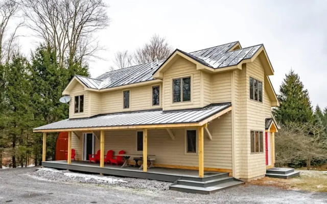 Cottage with balcony