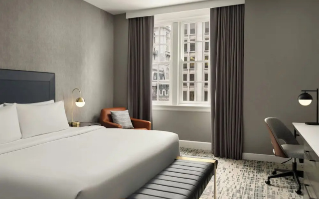 Superior Double room with city view