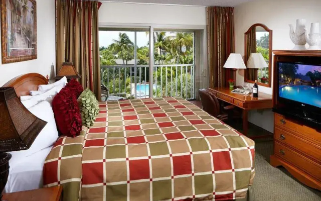 Quadruple Apartment