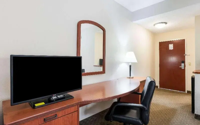 Standard Sextuple room