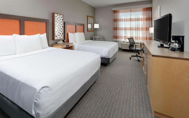 Quadruple room