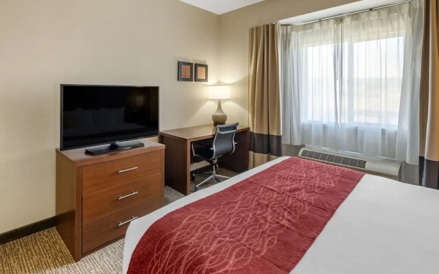 2 Bedrooms Standard Family room