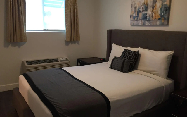 Double Suite