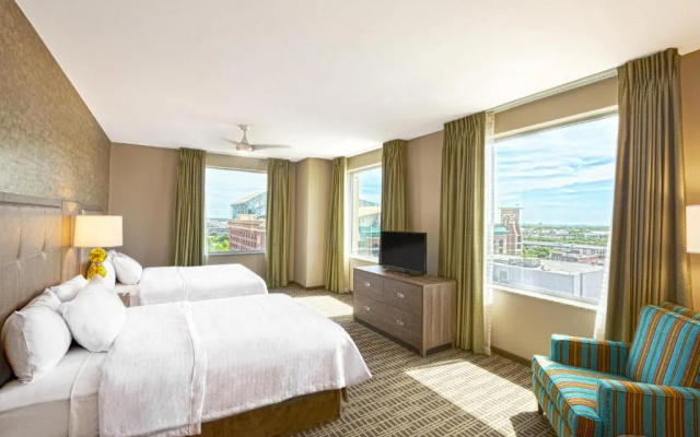 Quadruple Suite