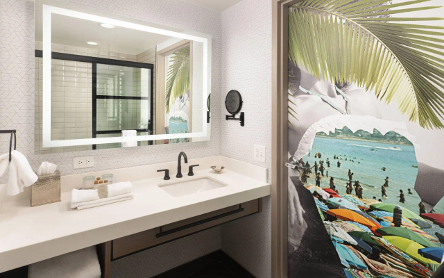 Standard Double room with lake view