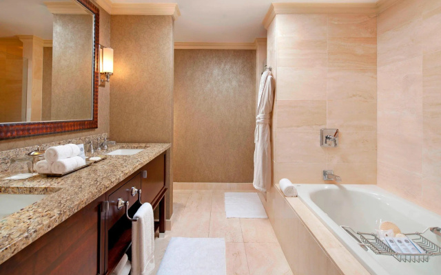 1 Bedroom Double Suite