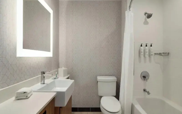 1 Bedroom Double Suite