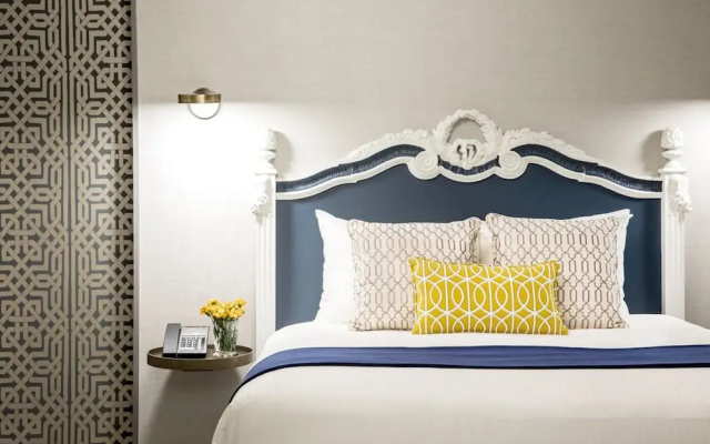 Double Junior Suite with Fireplace with balcony