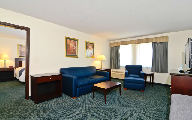 Double Suite