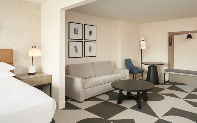 1 Bedroom Junior Suite with city view