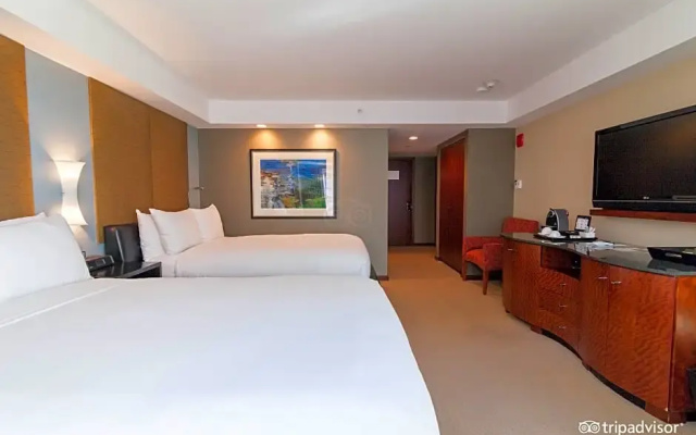Premier room
