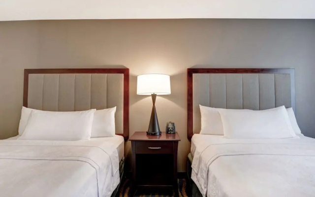 Hearing Accessible Quadruple Suite